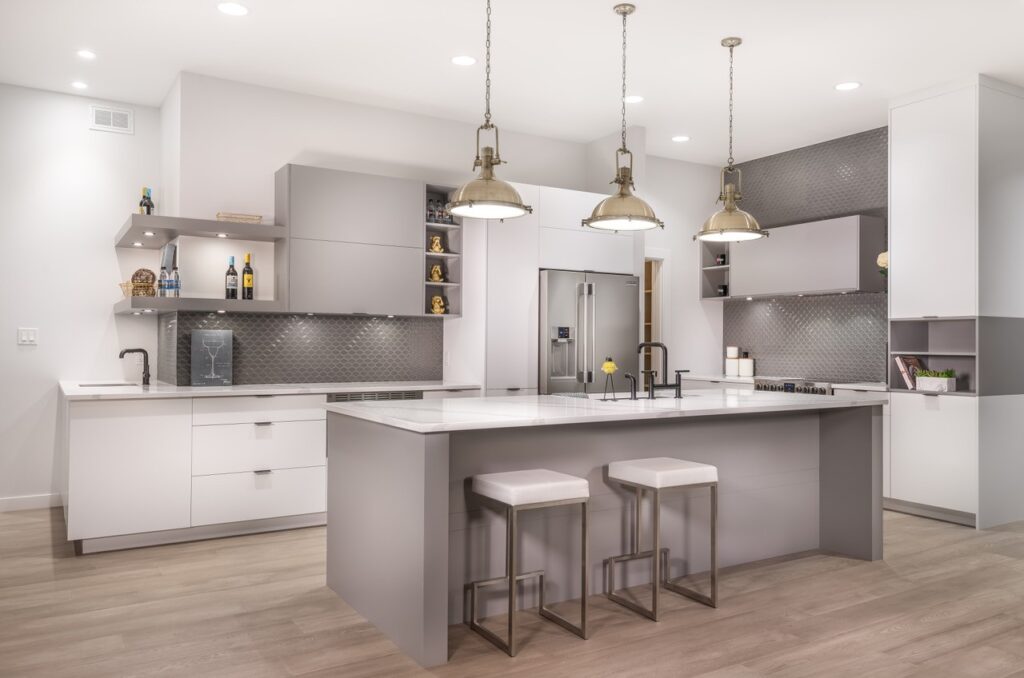 Winnipeg Kitchen Cabinets by Netley Millwork | Picture9