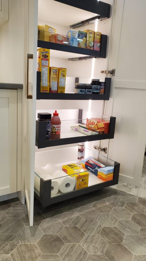 Winnipeg Kitchen Cabinets by Netley Millwork | 5345342023 01 11 at 2.57.19 PM